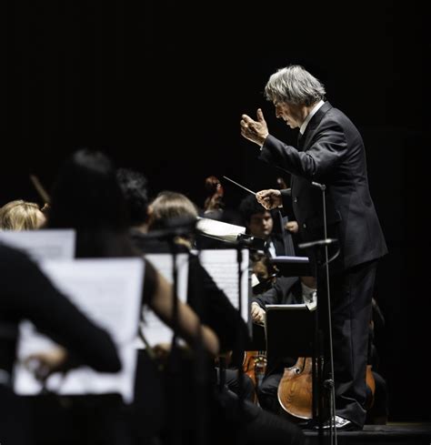 riccardo muti prada|FONDAZIONE PRADA RENEWS THE COLLABORATION .